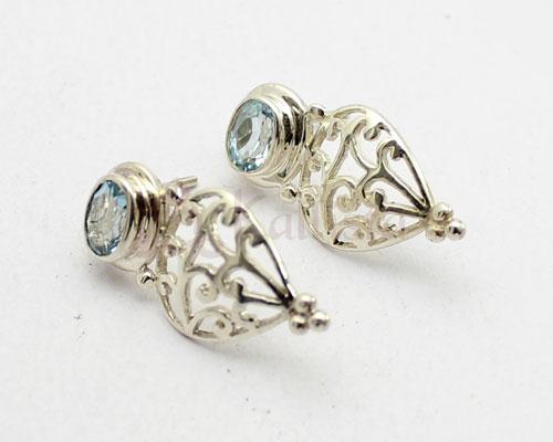 Blue topaz filigree earrings