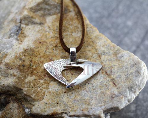 Heart couplet pendant